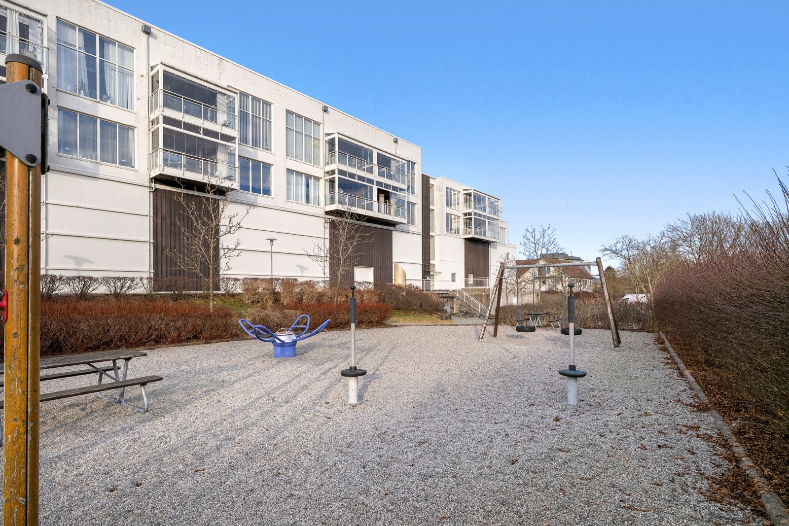 Fast parkering i lukket garasjeanlegg gir en praktisk hverdag Galleribilde