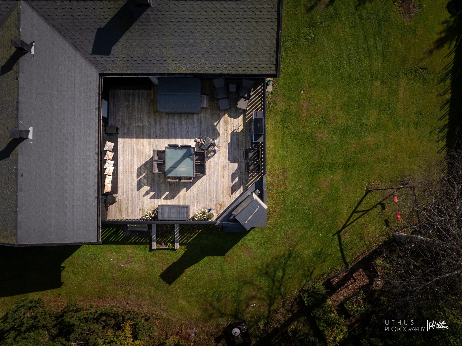 Eiendommen har en tomtestørrelse på nesten 4 mål! Galleribilde