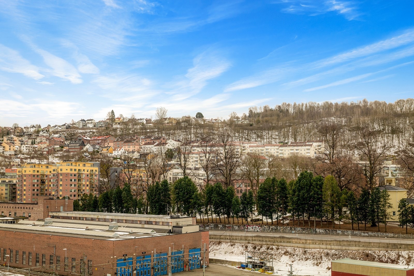 Beliggenheten i Gamle Oslo gir en unik kombinasjon av byens dype historie og moderne byliv. Galleribilde