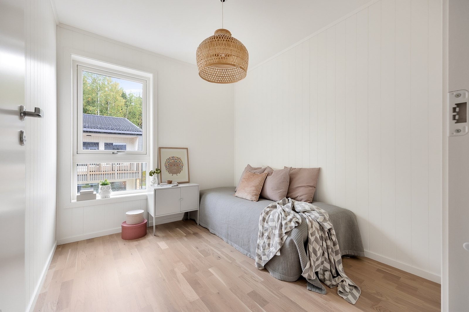 Det andre soverommet passer utmerket som barnerom, gjesterom eller kontor. Galleribilde