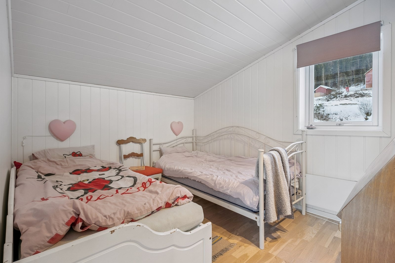 Soverom i loftetasjen Galleribilde