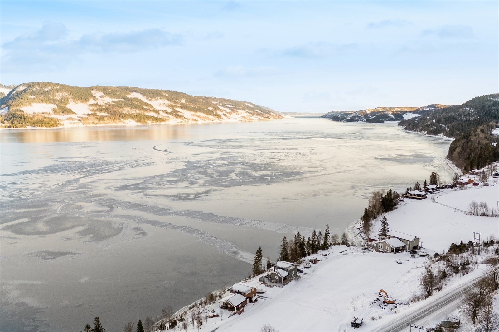 Vannrør og strømkurs er klargjort for bygging av anneks Galleribilde