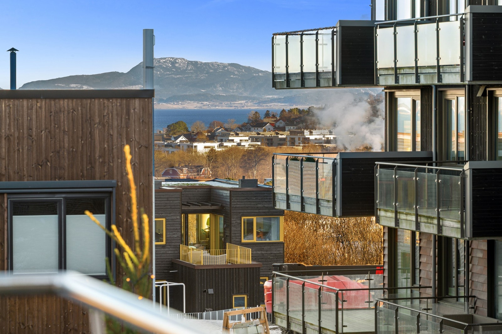 her kan morgenkaffen nytes med flott utsikt mot Ranheim.. Galleribilde