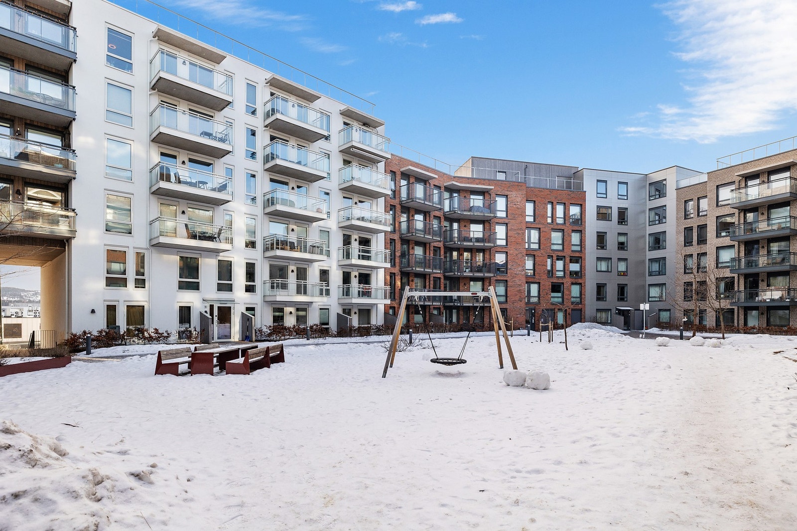 Hyggelig felles bakgård Galleribilde