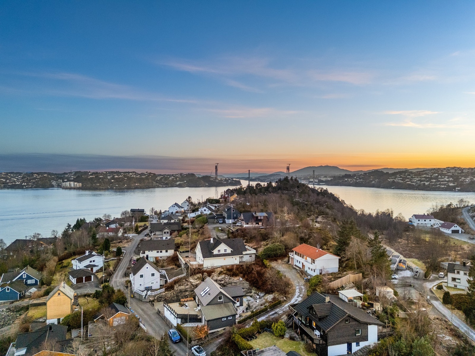 Nærområdet er rolig, tilbaketrukket og barnevennlig. Galleribilde