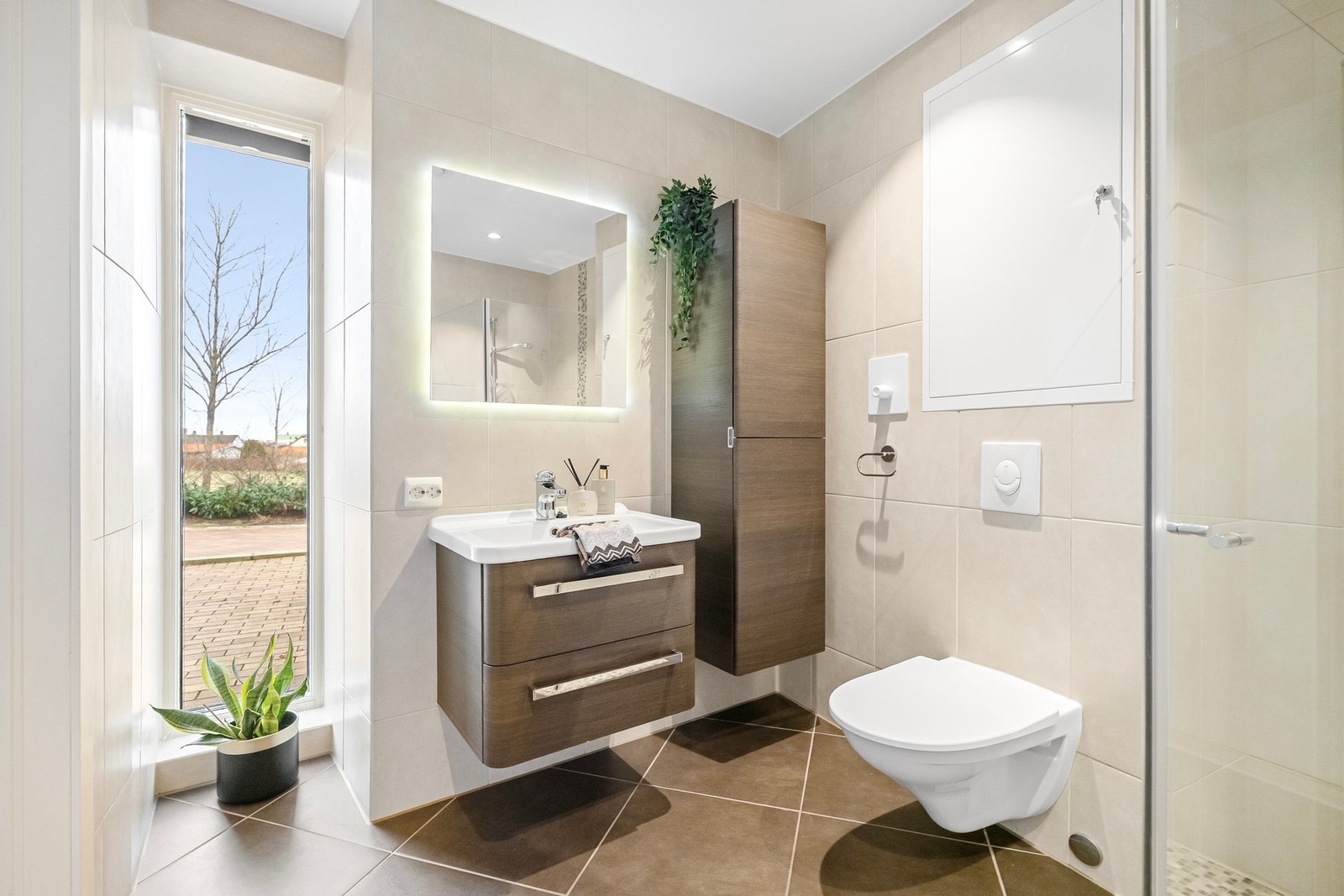 Bad i 1. etasje. Galleribilde