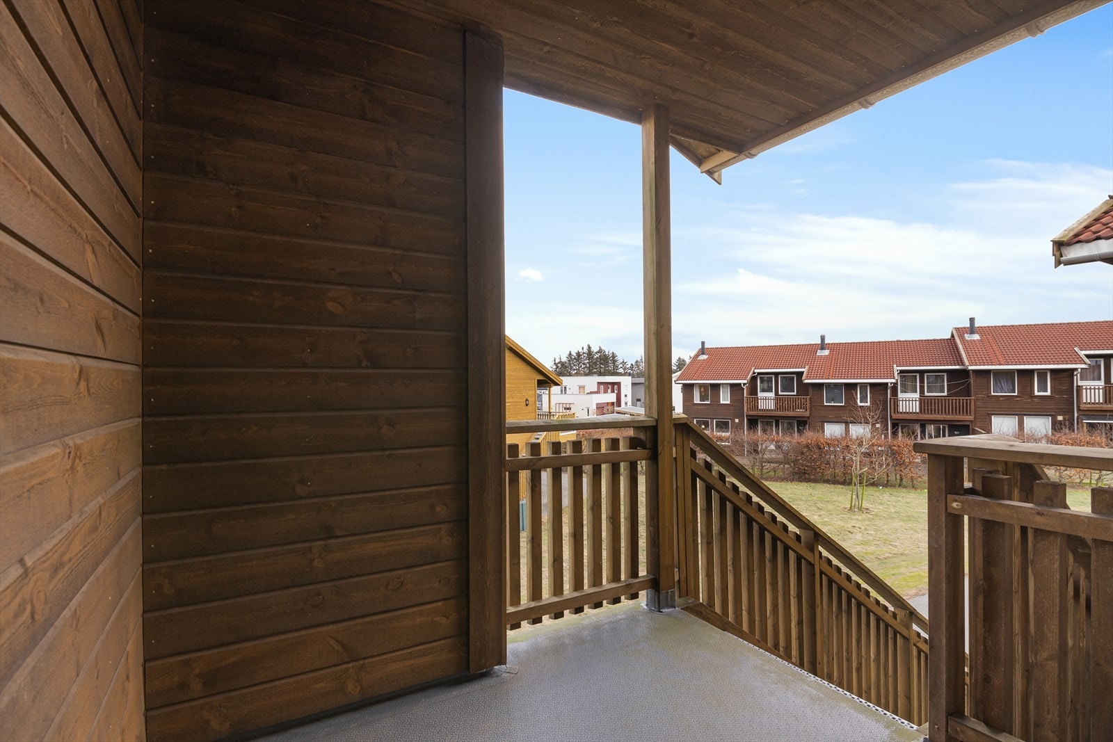 Platå ved inngangsdøren. Galleribilde