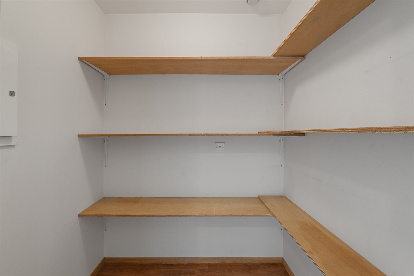 Innvendig bod Galleribilde