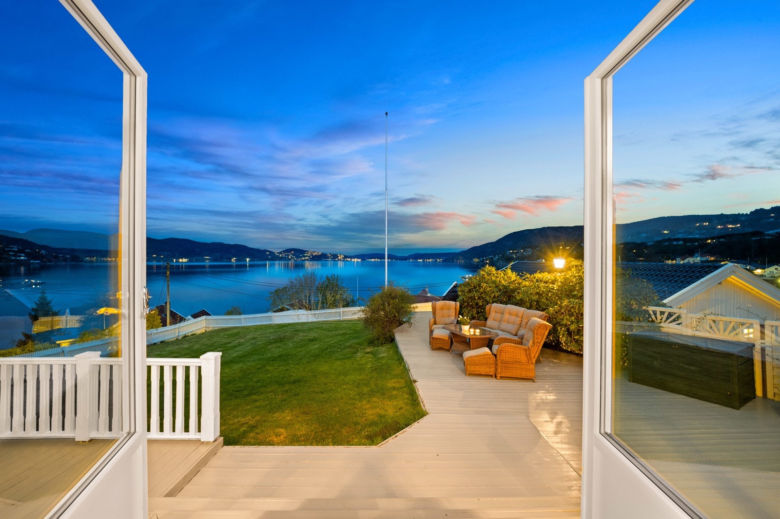 Stemningsbilde kveld. Galleribilde