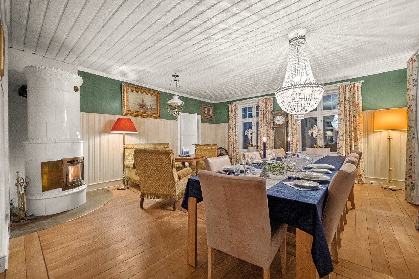 Stemningsbilde kveld. Galleribilde