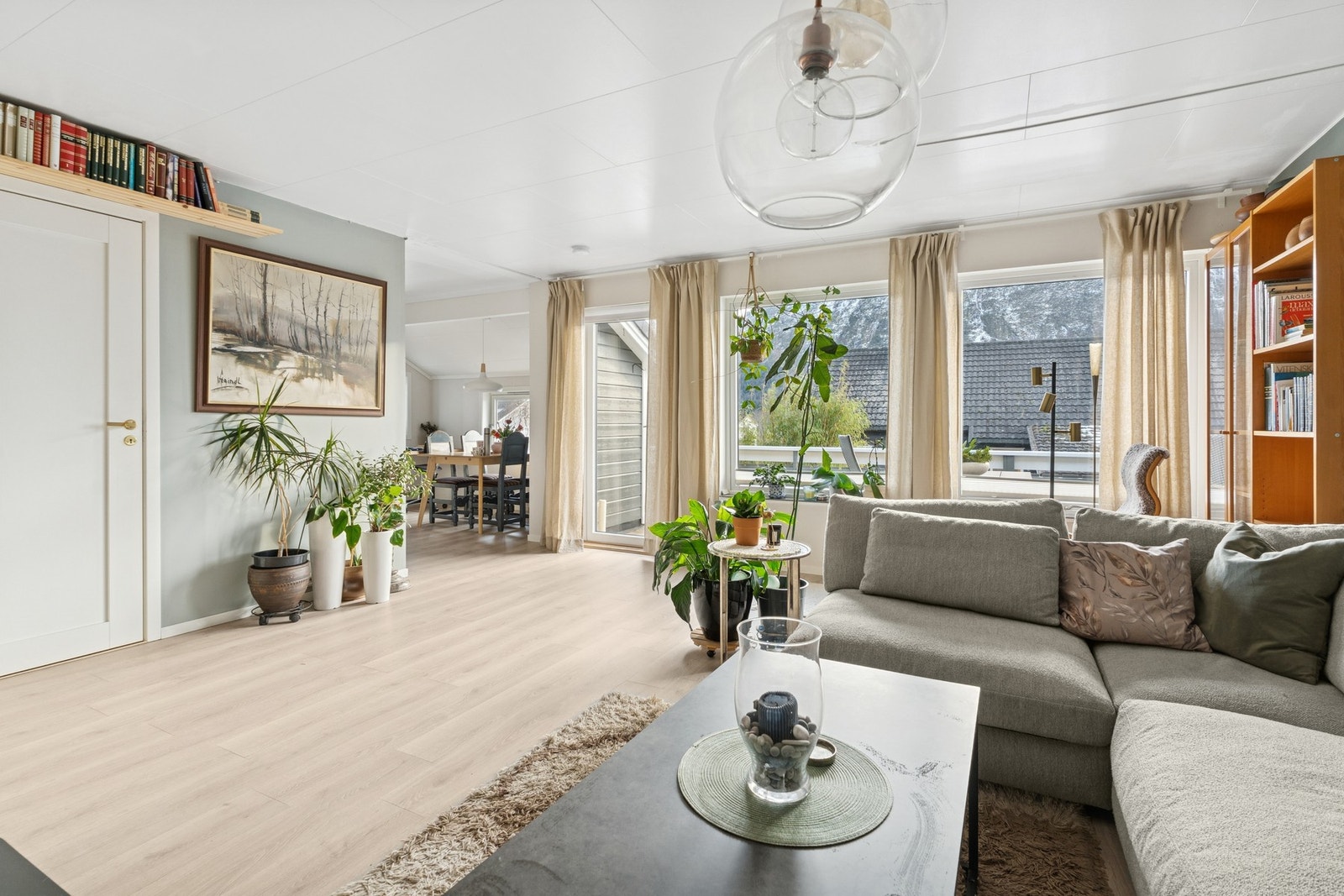 EiendomsMegler1 v/Martin Grodås Alnes har gleden av å presentere Smiebakken 5A! Galleribilde