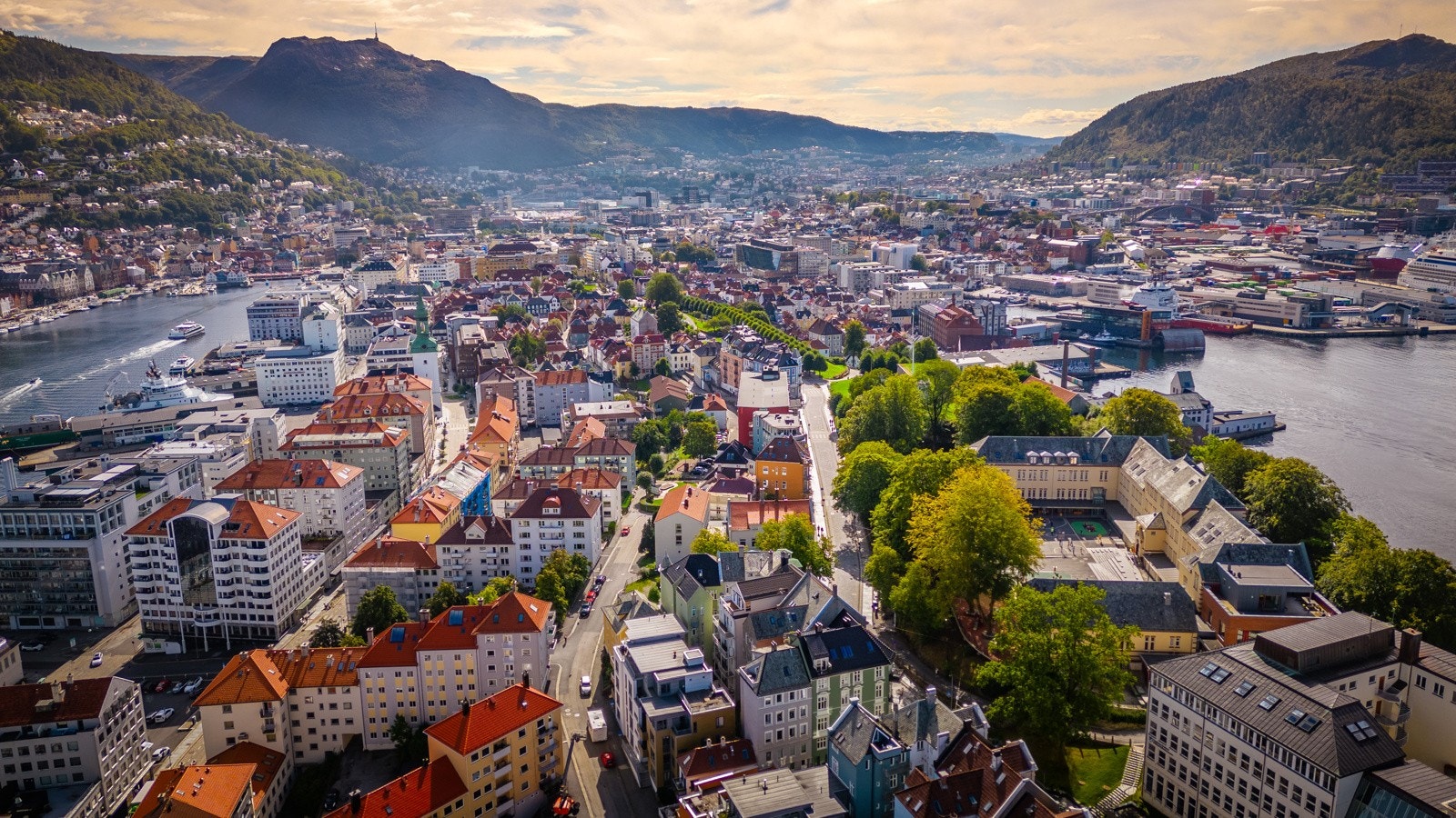 Som beboer på Nordnes har man kort vei til "alt", med få minutters gange til sentrumskjernen. Galleribilde
