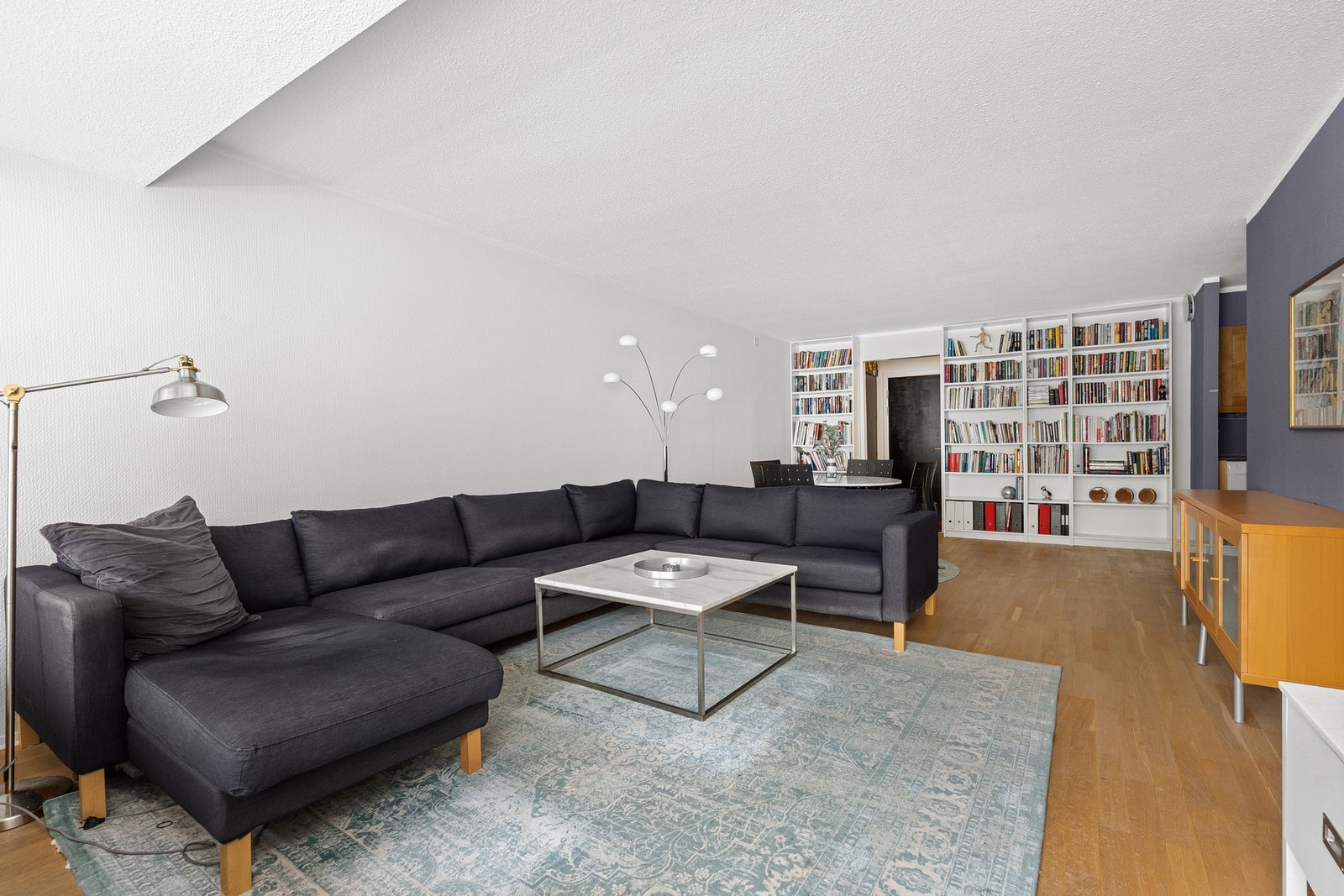 Stue/spisestue Galleribilde