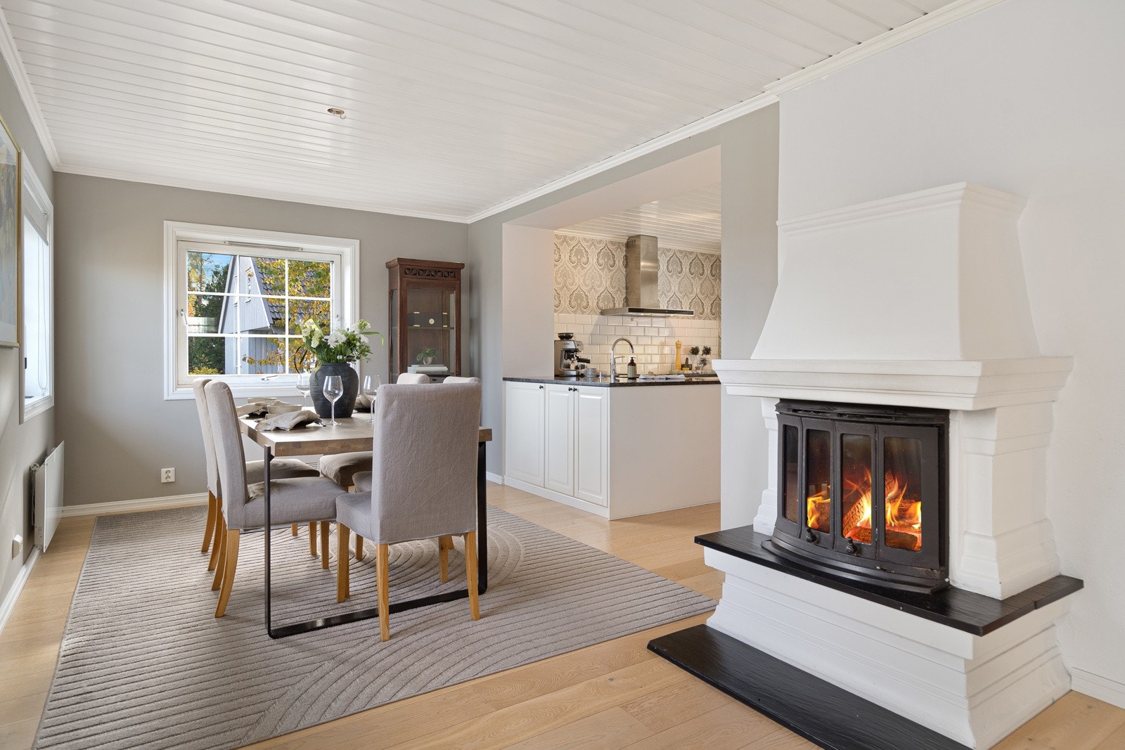 Velkommen til en flott og innbydende enebolig på Nøtterøy - et hjem med sjel, atmosfære og mange kvaliteter Galleribilde