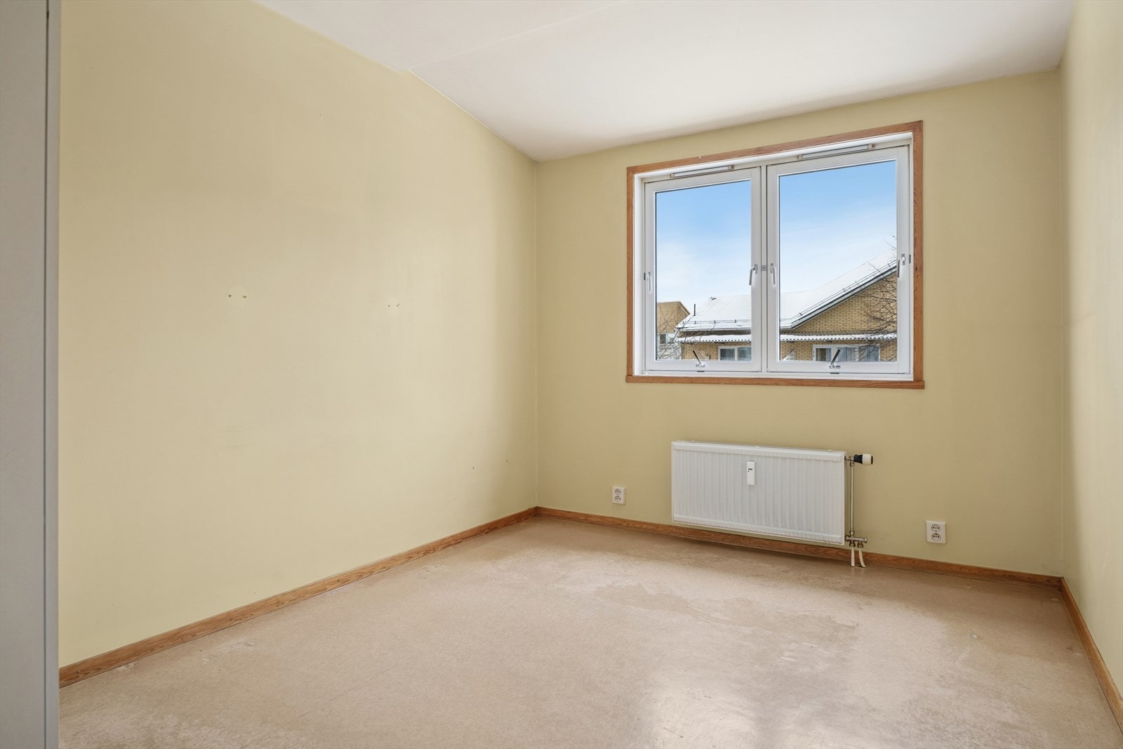 Soverom 2 og 3 kan enkelt innredes som barnerom, gjesterom eller kontor- alt etter ønske og behov. Galleribilde