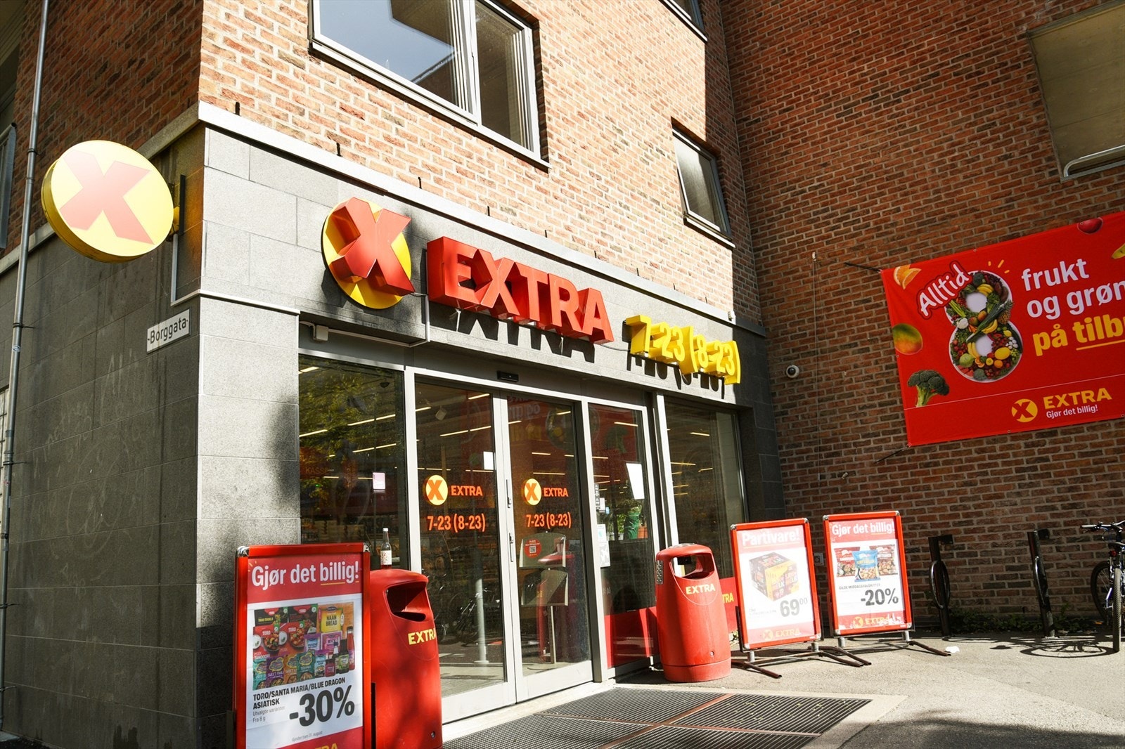 En av mange nærbutikker i området. Galleribilde