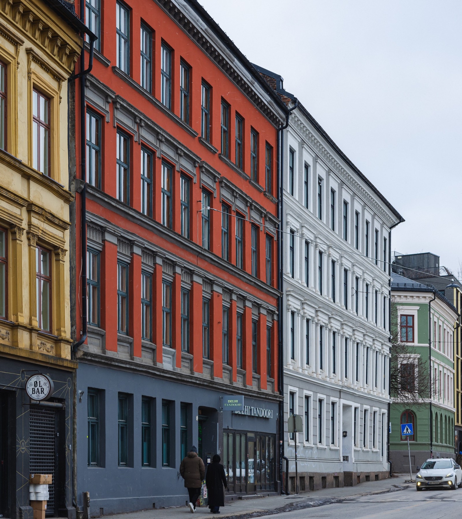 Vakker klassisk fasade på bygården fra 1882. Galleribilde