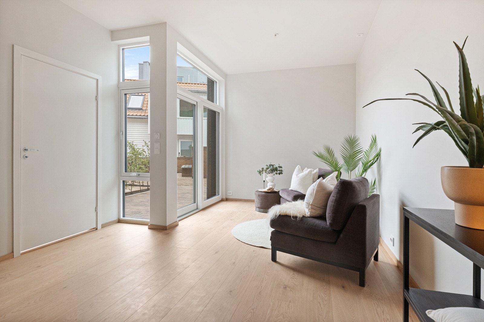 Stue m/opplegg for kjøkken i 1. etasje Galleribilde