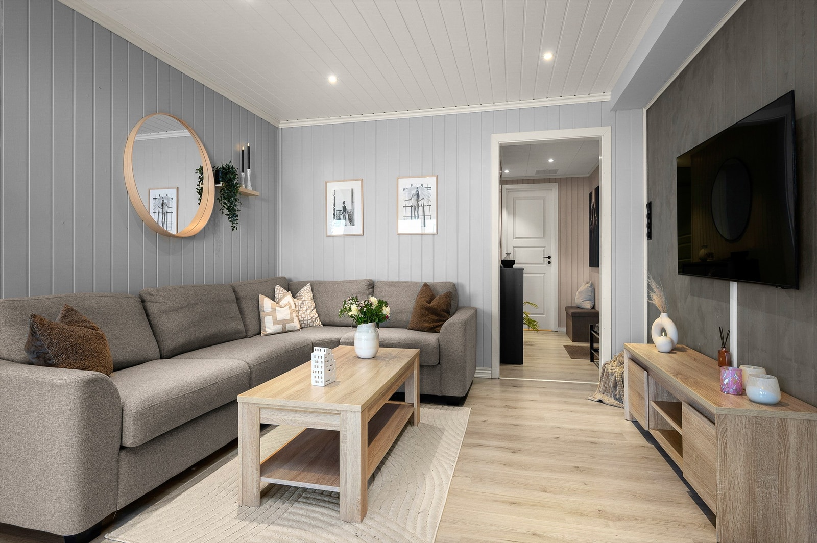 Borettslaget er gjenstand for vesentlig rehabilitering med blant annet ny fasade, nye vinduer og balkonger, nytt tak, og etterisolering i 2017-2020. Galleribilde