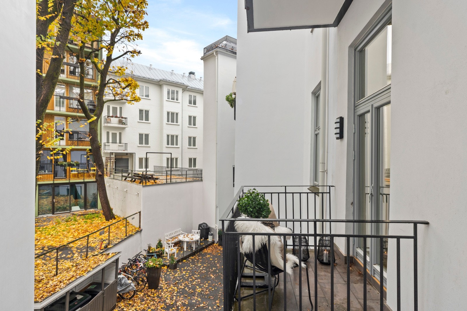 Her er det plass for sittegruppe og grill. Galleribilde