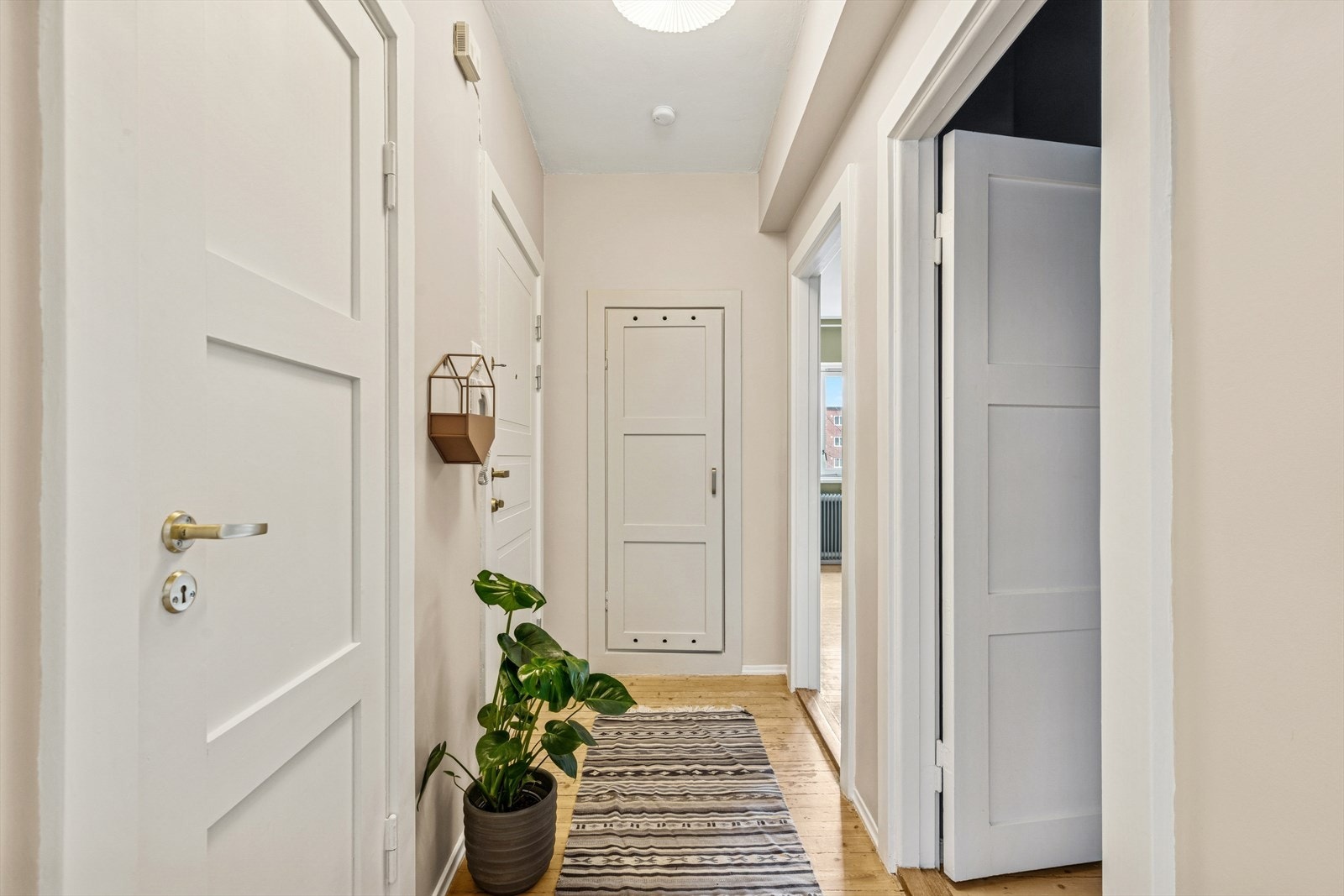 Her får du et ryddig og velorganisert møte med boligen, hver eneste dag. Galleribilde