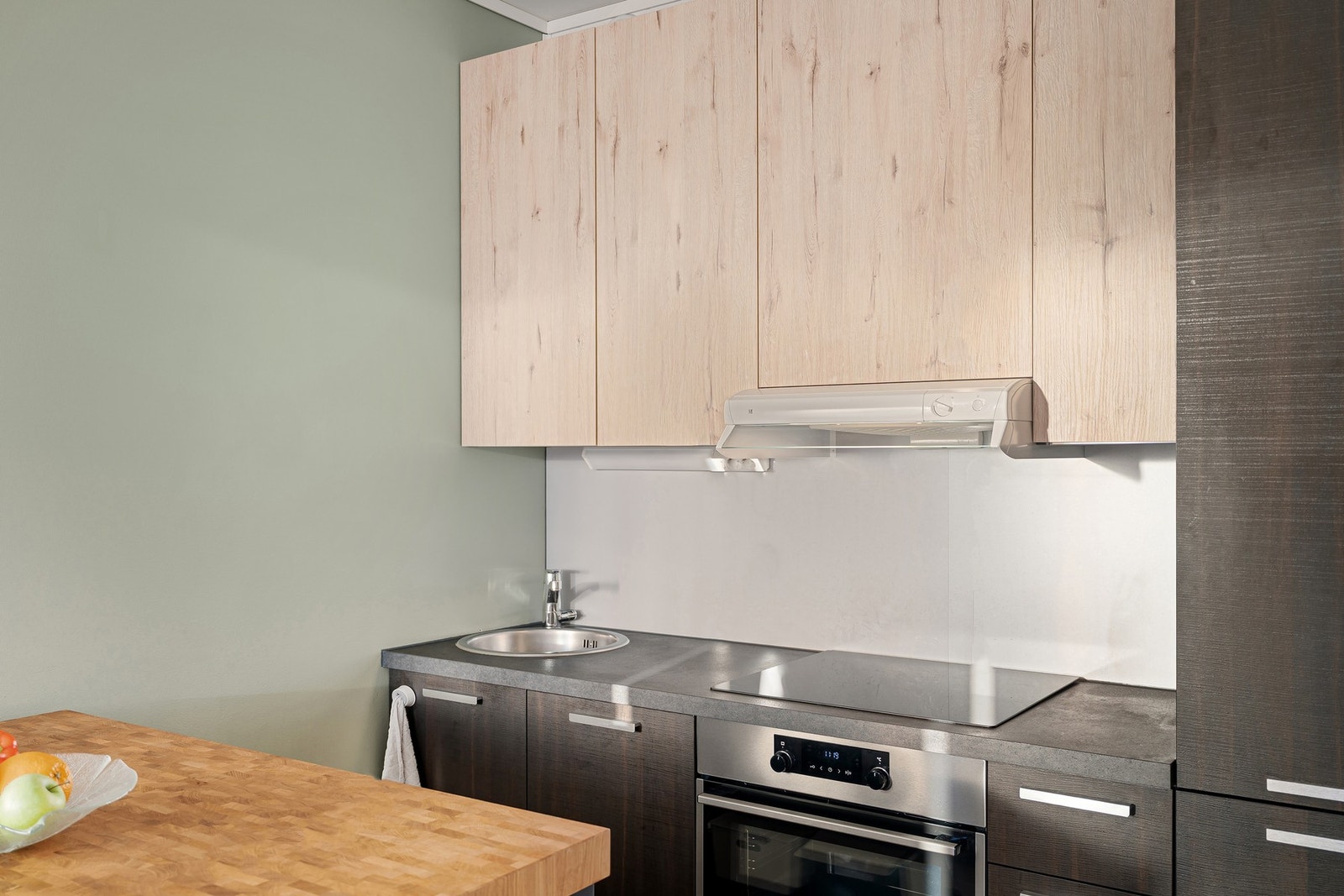 Tv/internett er inkludert i de månedlige felleskostnadene. Galleribilde