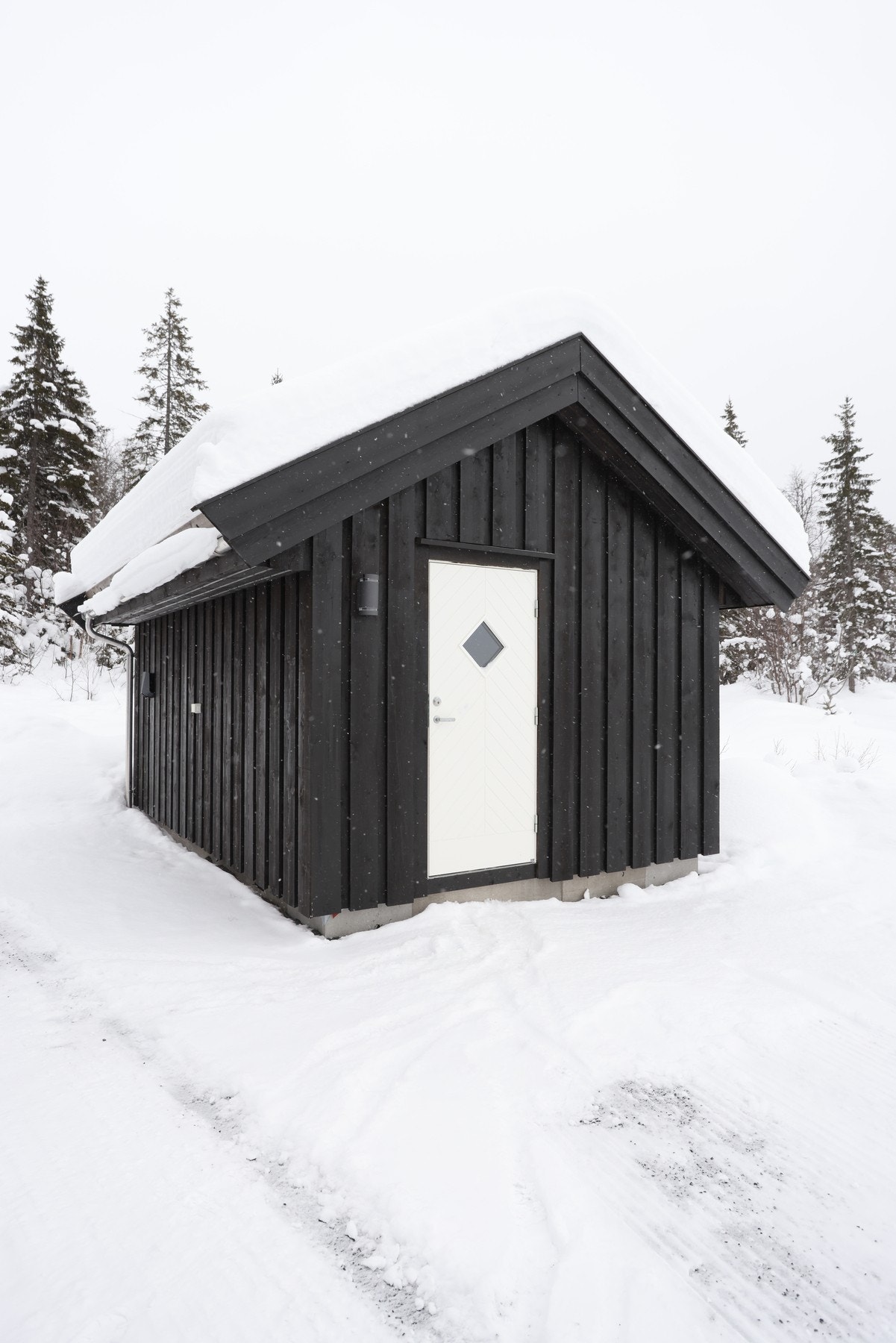 Frittstående isolert bod Galleribilde