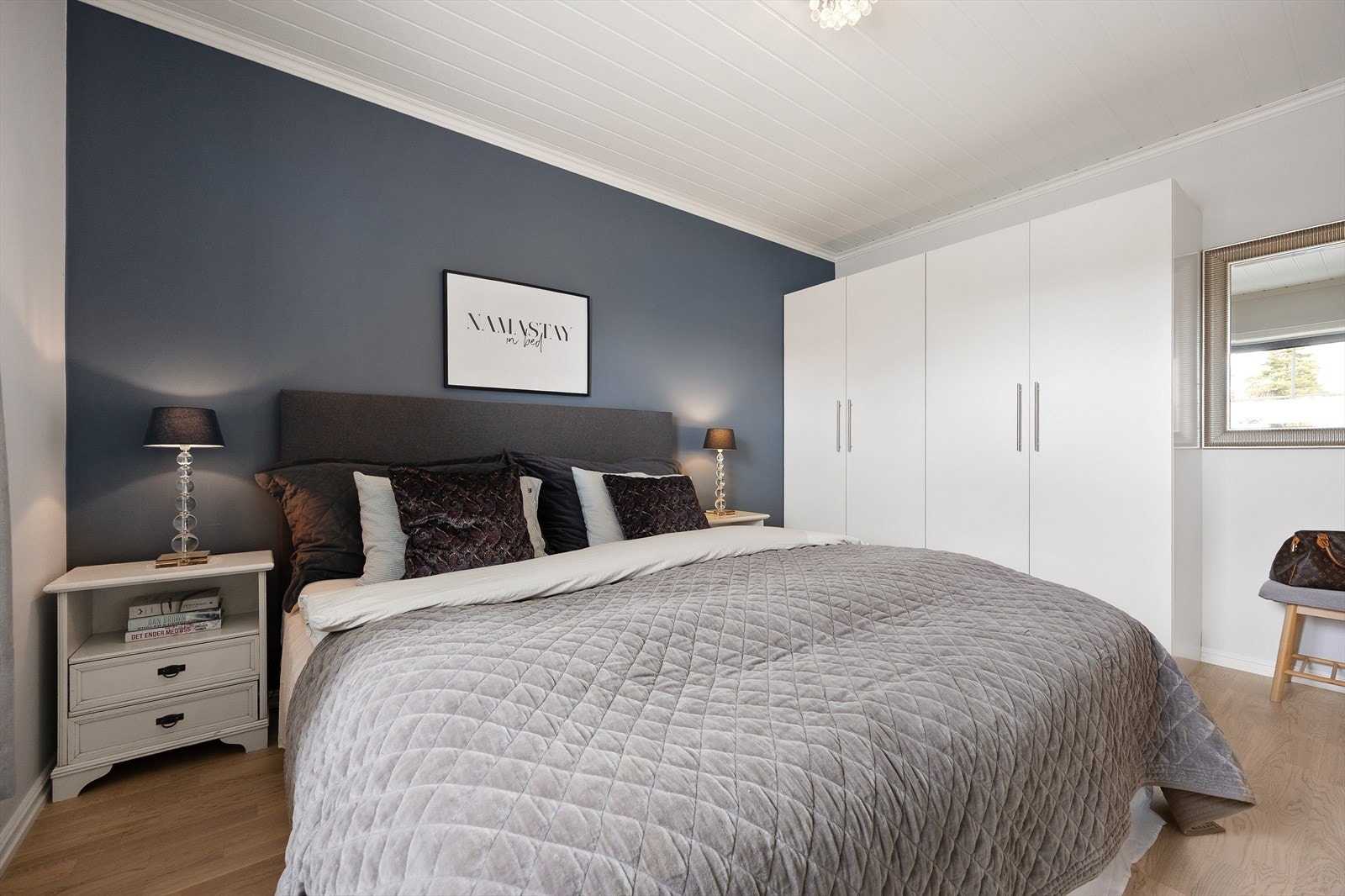 Det er godt med skapplass. Galleribilde