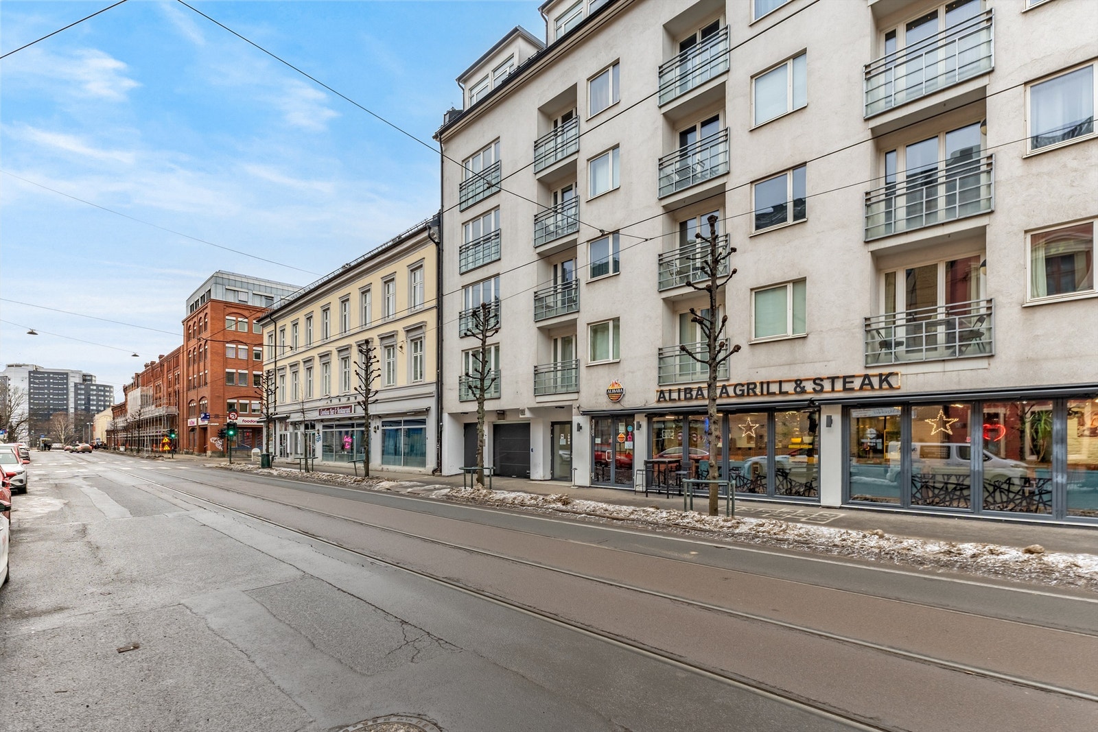 Fasade - Leiligheten peker mot bakgården, men like utenfor har du gangavstand til alt av kultur- og servicefasiliteter på Grünerløkka og i sentrum. Galleribilde