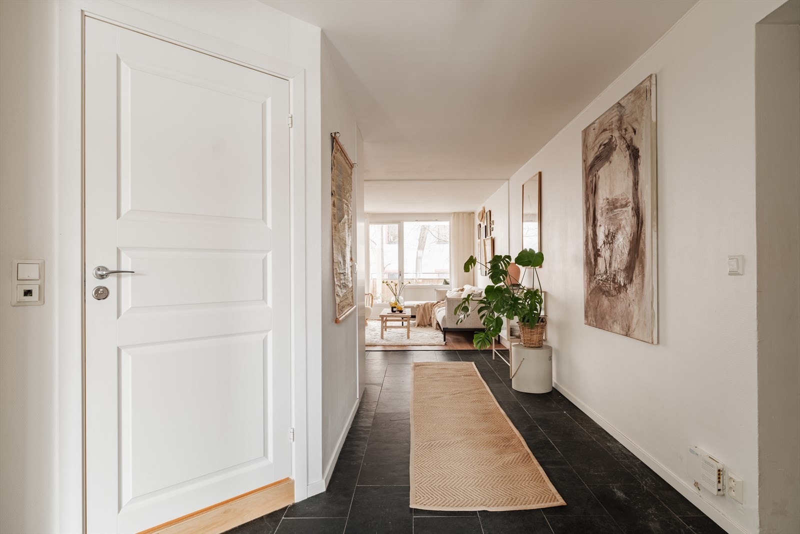 I tilknytning til gangen ligger baderommet Galleribilde