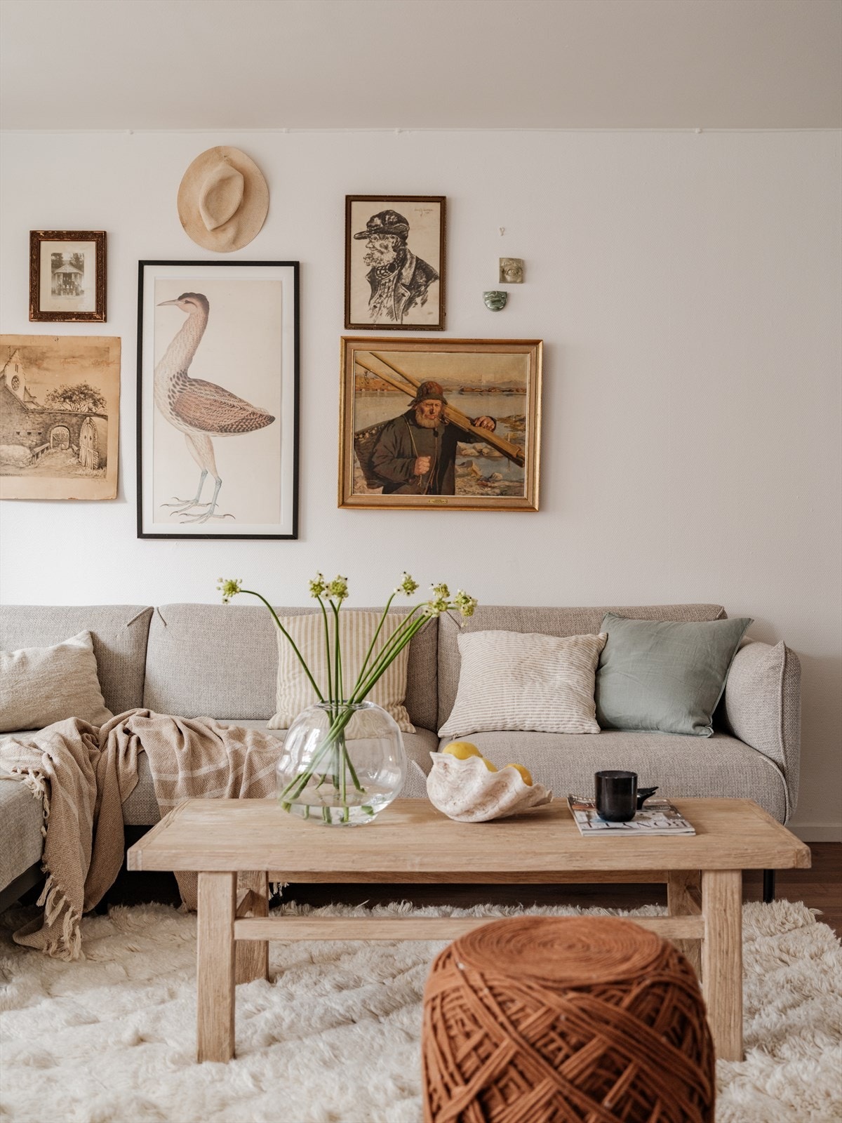 Himlingshøyde ca. 2,40 m i stuen Galleribilde