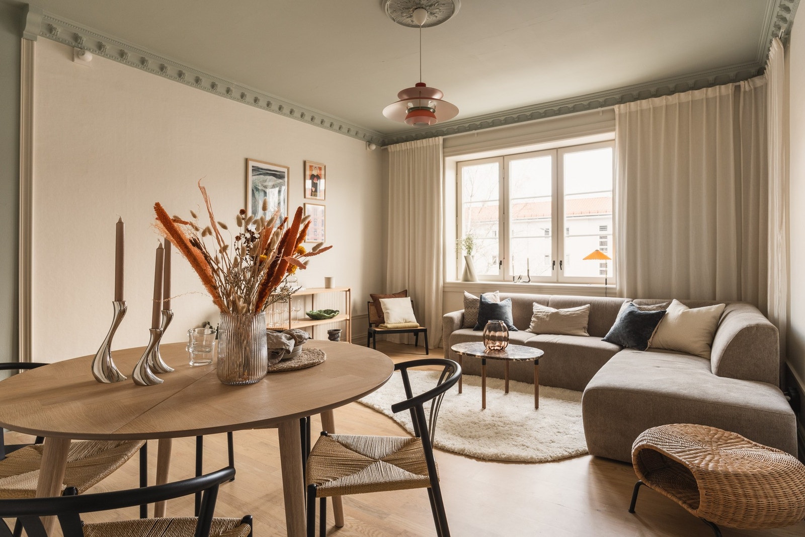 Leiligheten er lys og delikat med moderne standard. Galleribilde