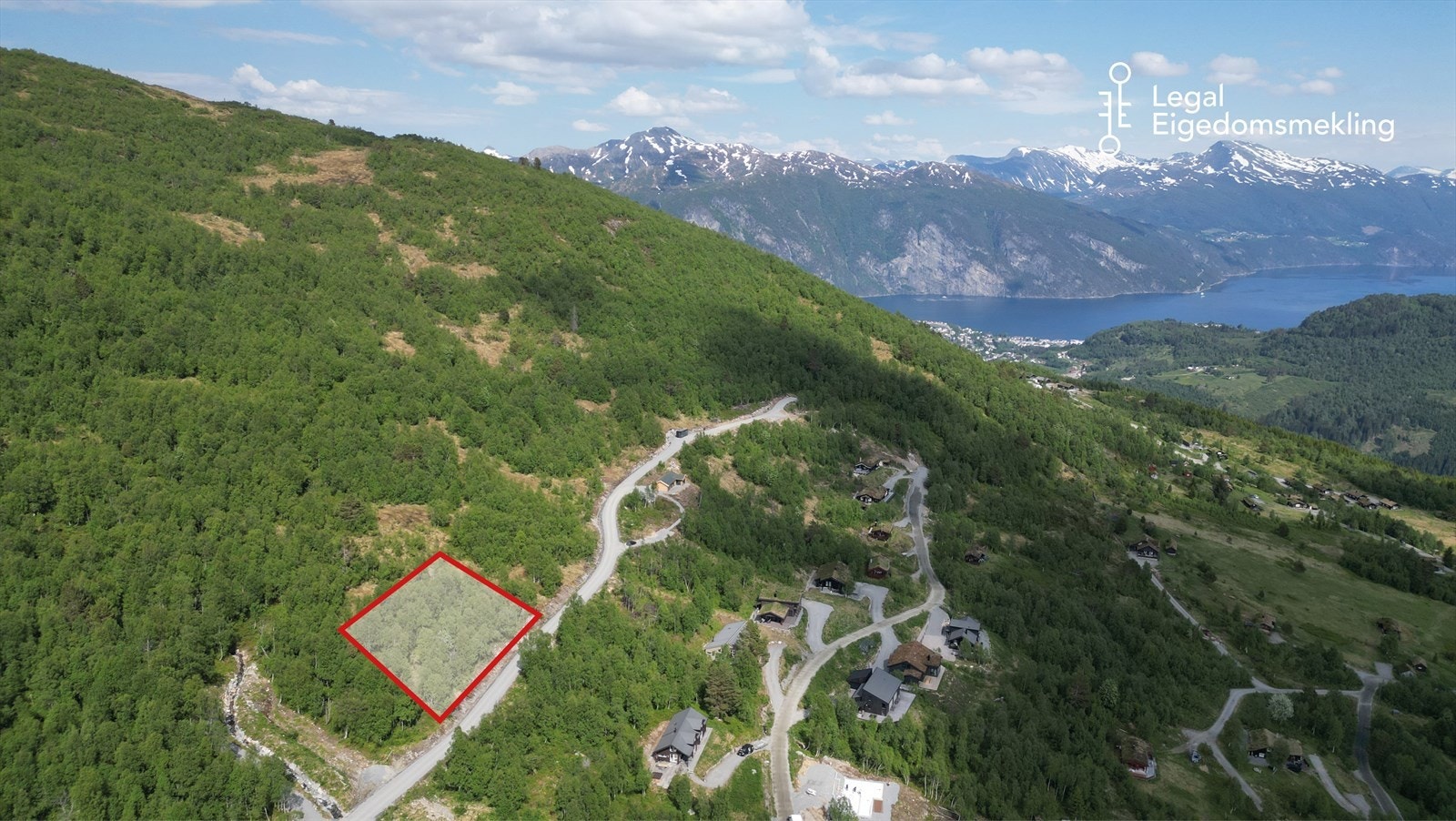 Strandafjellet_tomt3.jpg Galleribilde