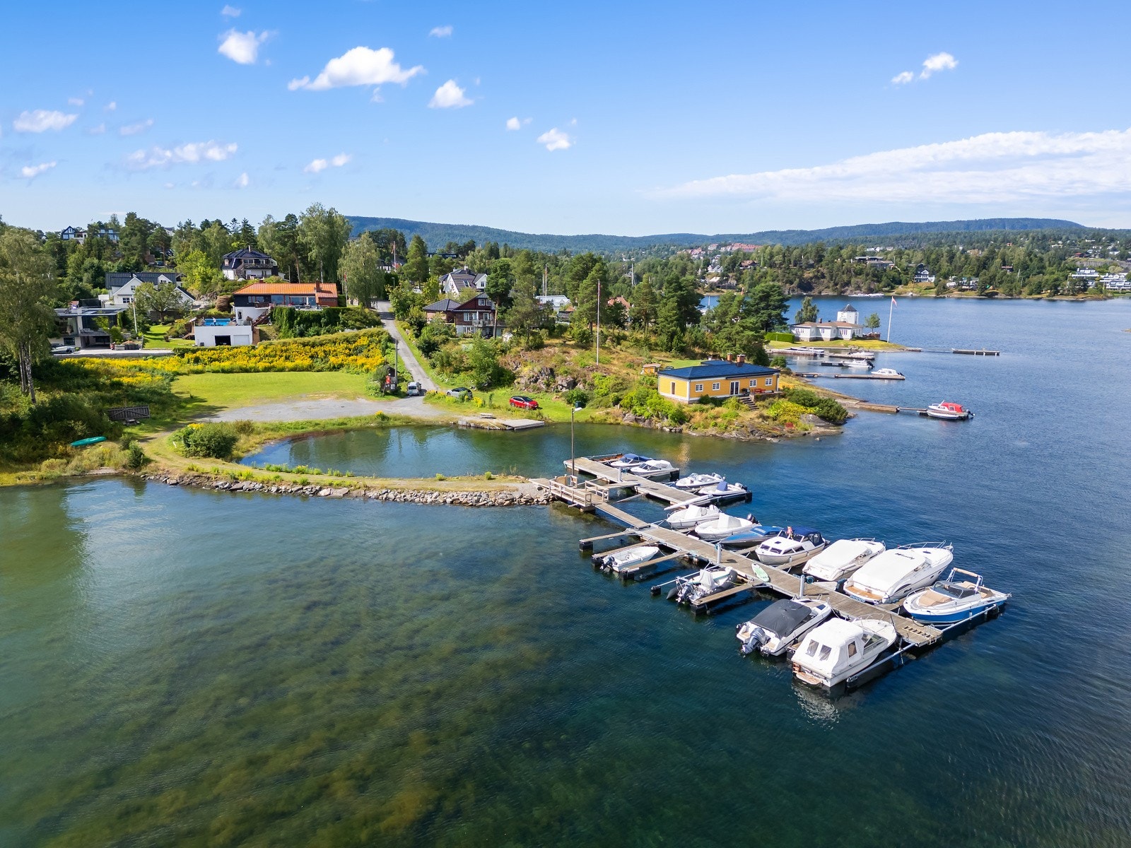 Eierandel i Taglugnbukta Bryggelag følger eiendommen Galleribilde