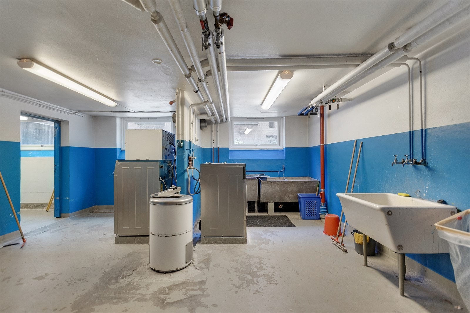 Fellesvaskeri. Galleribilde