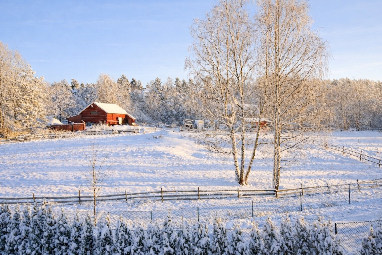 Utsikt fra fransk balkong i stue/kjøkken. Galleribilde