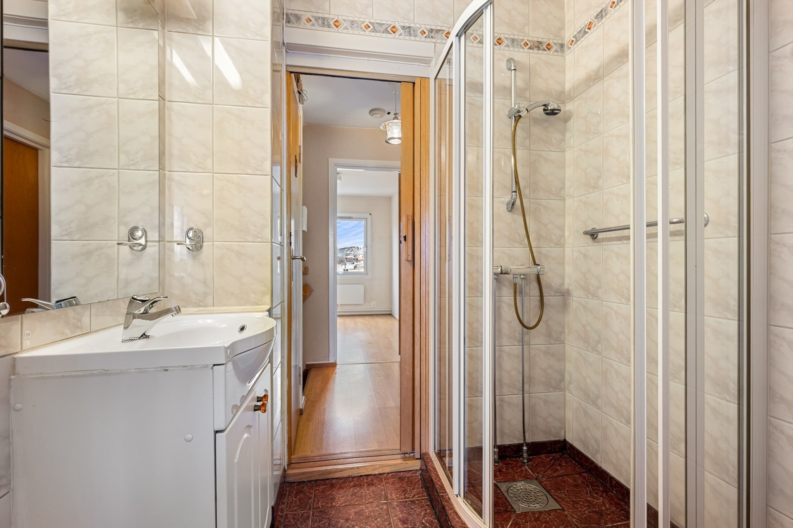 Bad/dusj Galleribilde