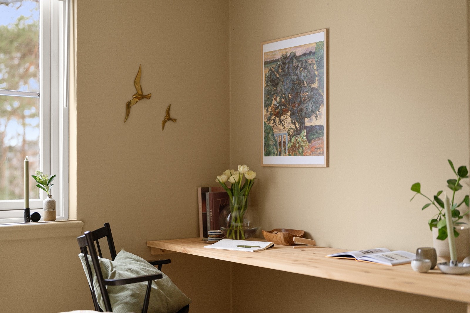 Praktisk nisje for skrivebord/arbeidsplass Galleribilde