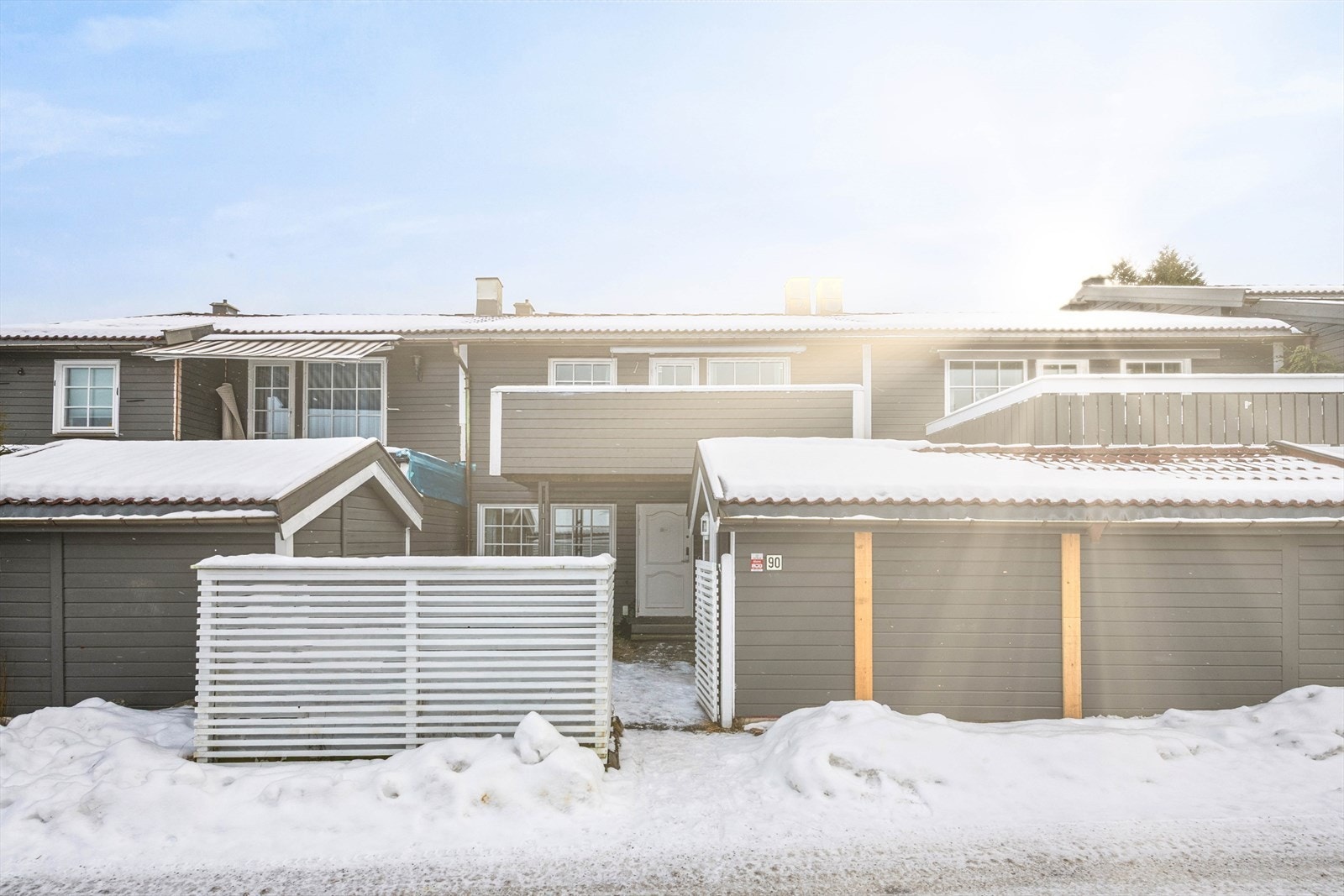 Velkommen på visning! Obs les viktig informasjon om endringer i boform og garasjerehabilitering i prospekt Galleribilde