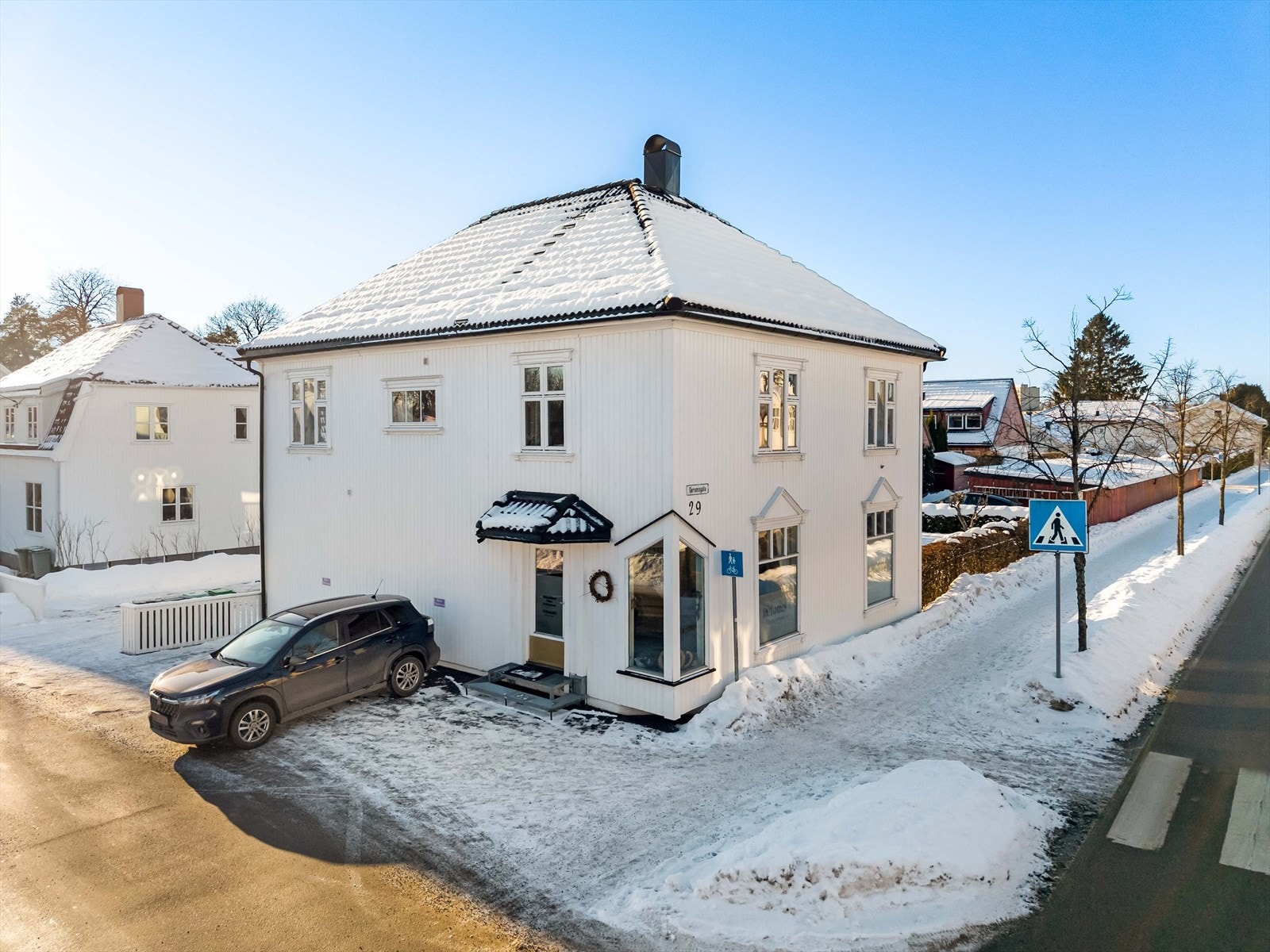 Kort vei til Lillestrøm sentrum med "alt" av det hverdagen krever. Galleribilde