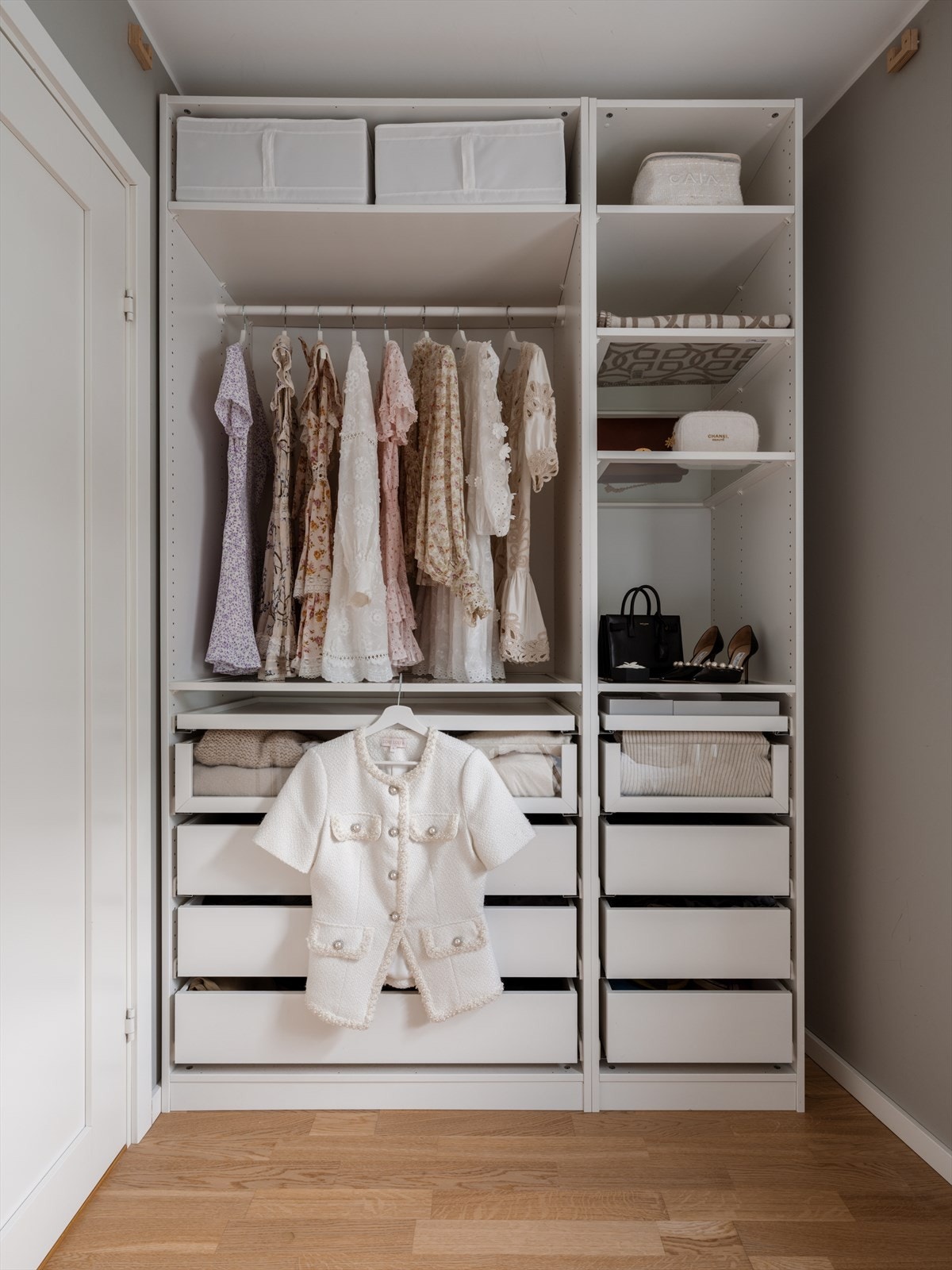 Også her er det garderobeskap Galleribilde