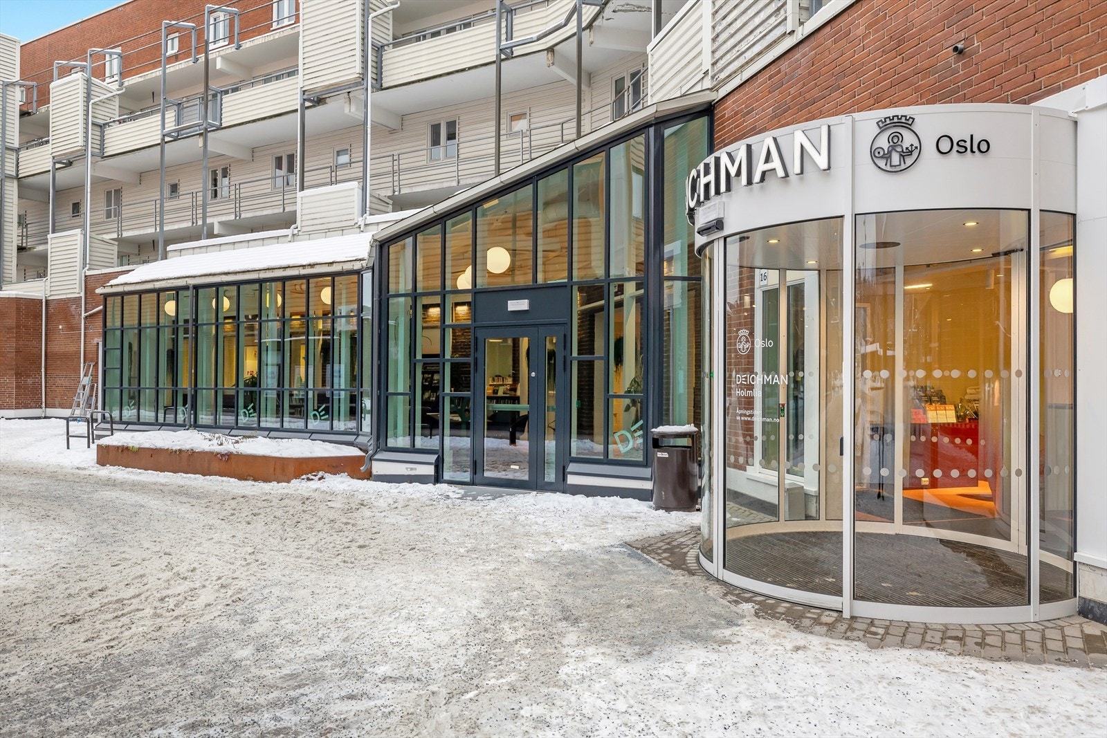 Deichman Holmlia. Galleribilde