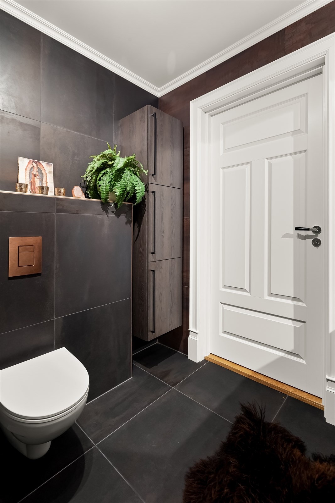 Leilighetens bad er utført med høy kvalitet og mye tilvalg. Galleribilde