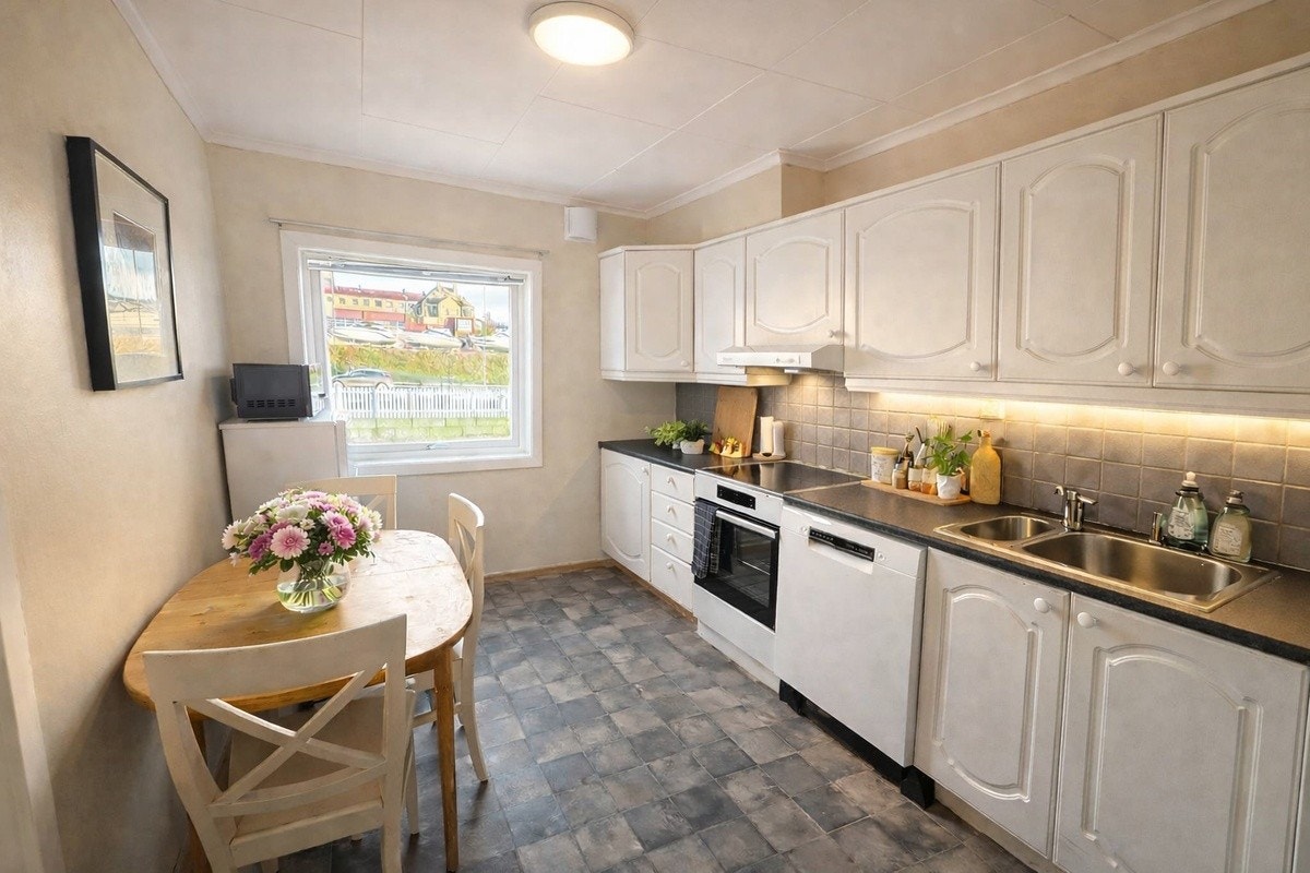 Helt nye hvitevarer på kjøkken Galleribilde