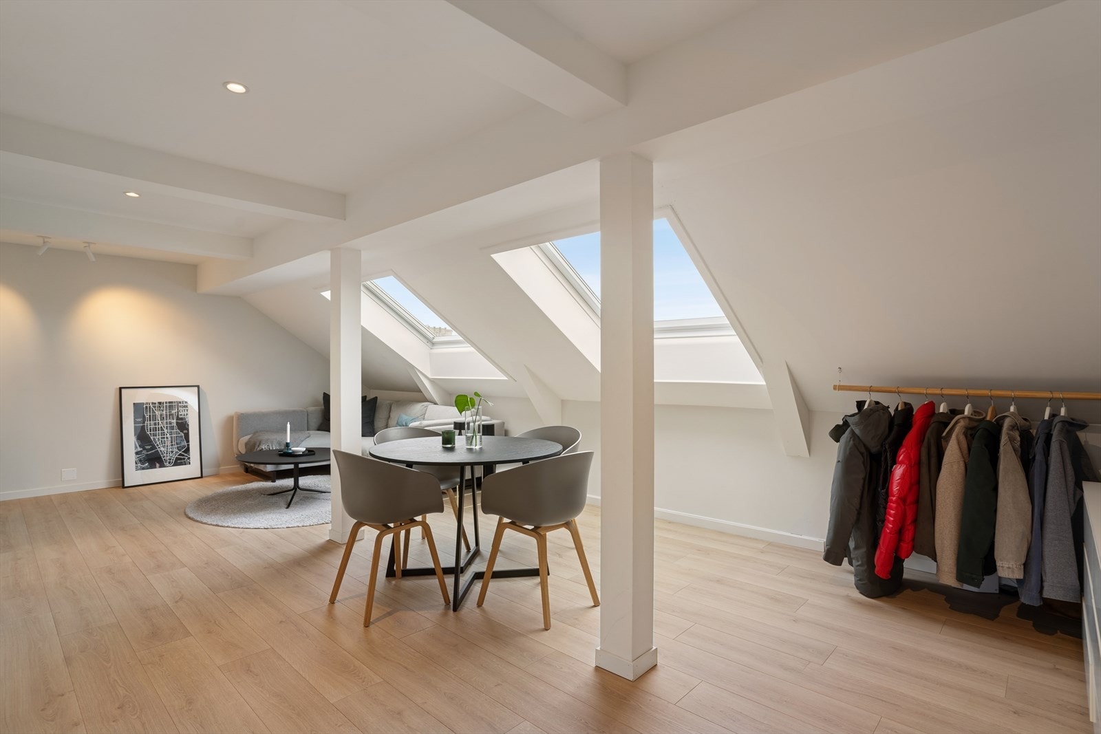 Herlig stueavdeling med god møbleringsfrihet. Galleribilde