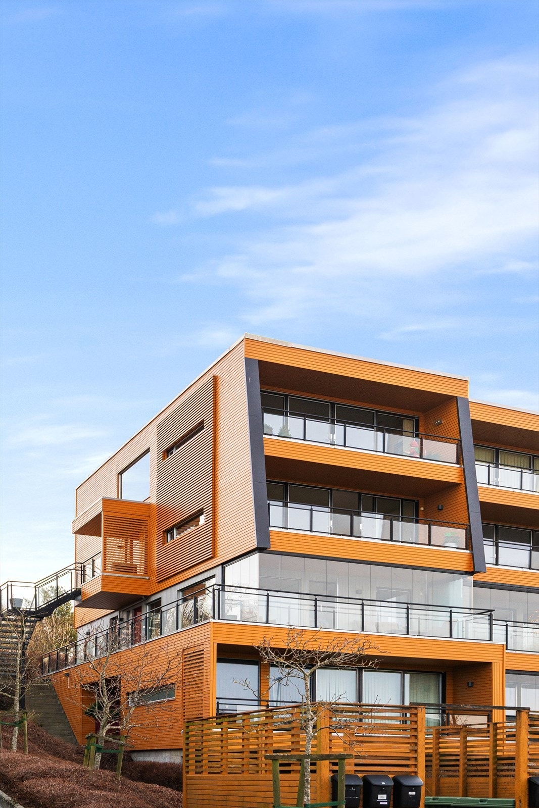 Rytterfaret 17E har en attraktiv beliggenhet i et etablert boligfelt på Søra Bråde. Galleribilde