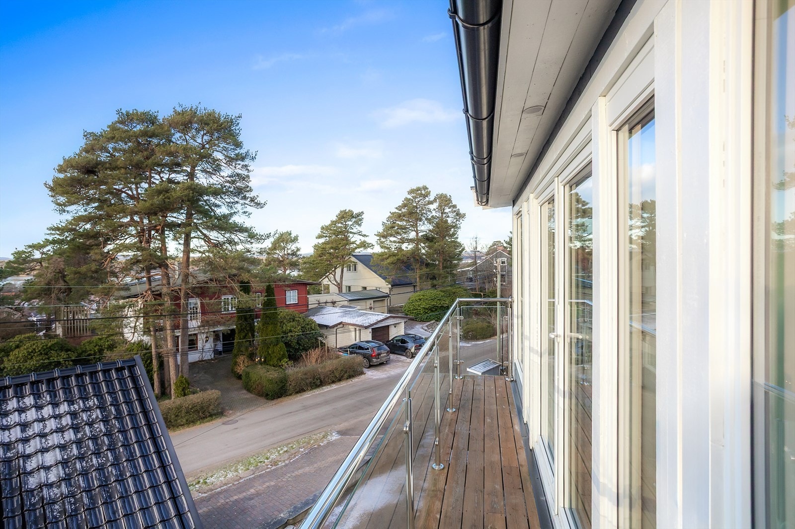 Luftebalkong. Galleribilde