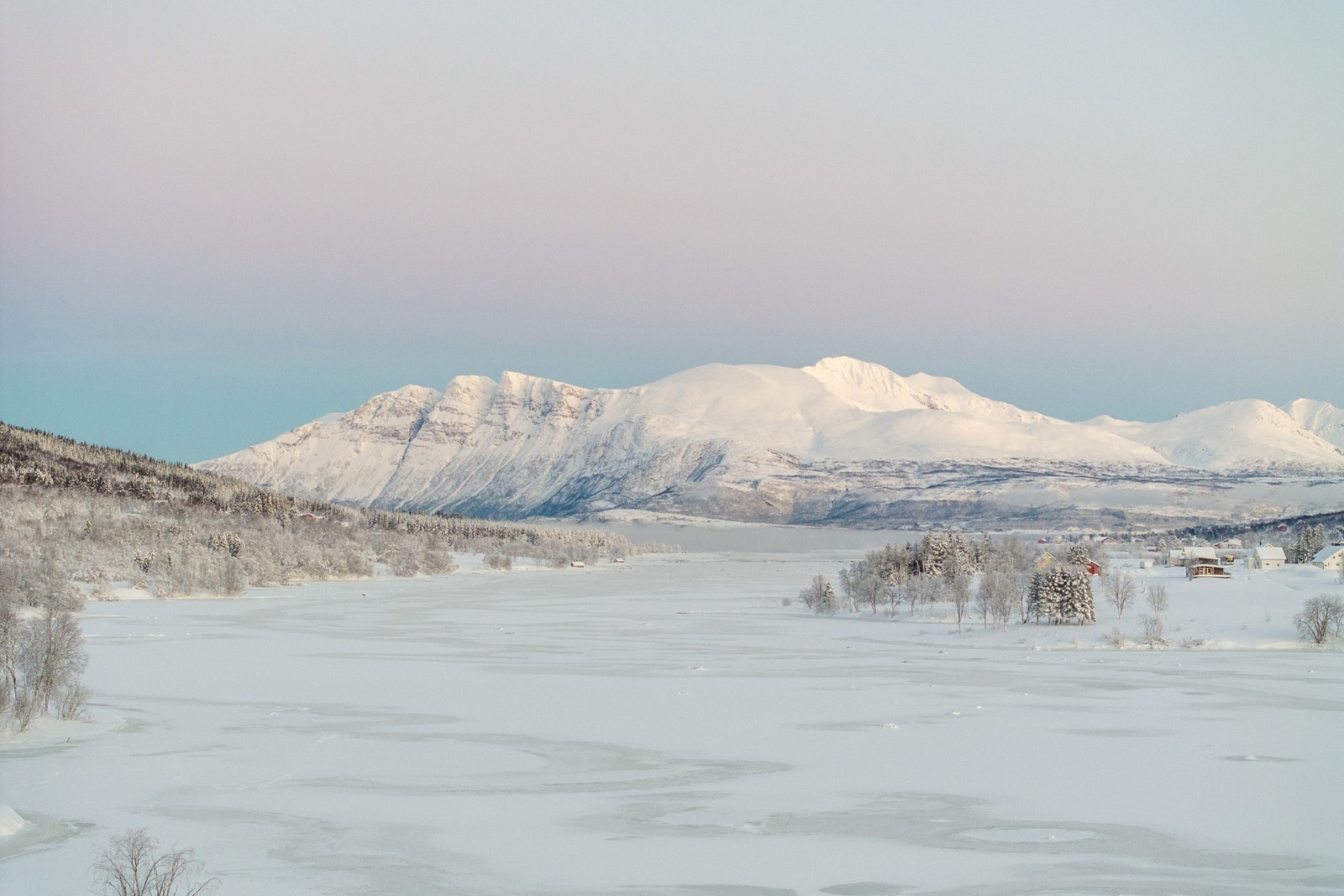 Utsikt mot Malangen. Galleribilde
