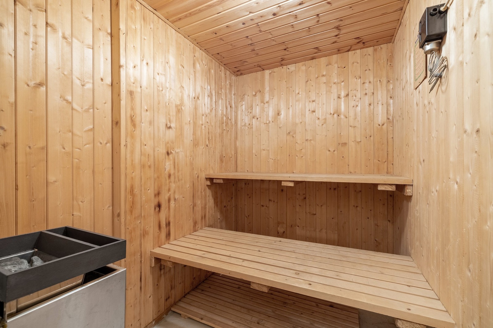 Her er det også en badstu. (har ikke vært benyttet på mange år) Galleribilde