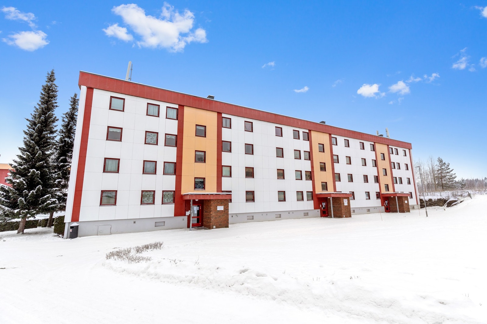 Stort uteområde rett utenfor døren. Galleribilde